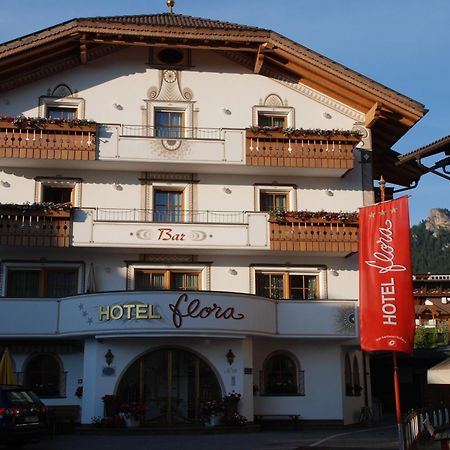 Hotel Flora Selva di Val Gardena Eksteriør bilde