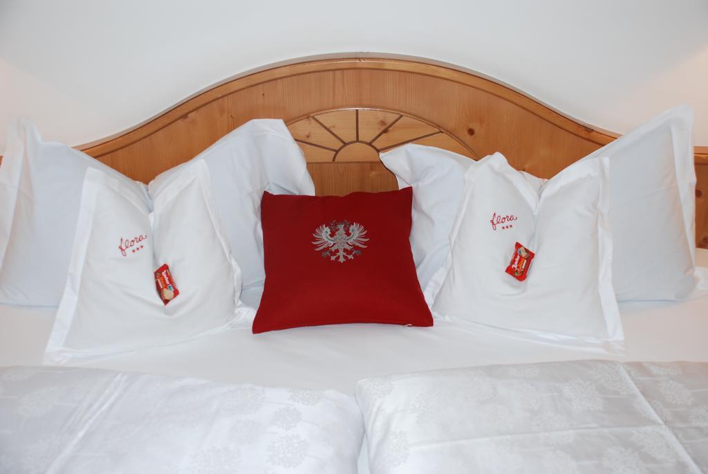 Hotel Flora Selva di Val Gardena Rom bilde